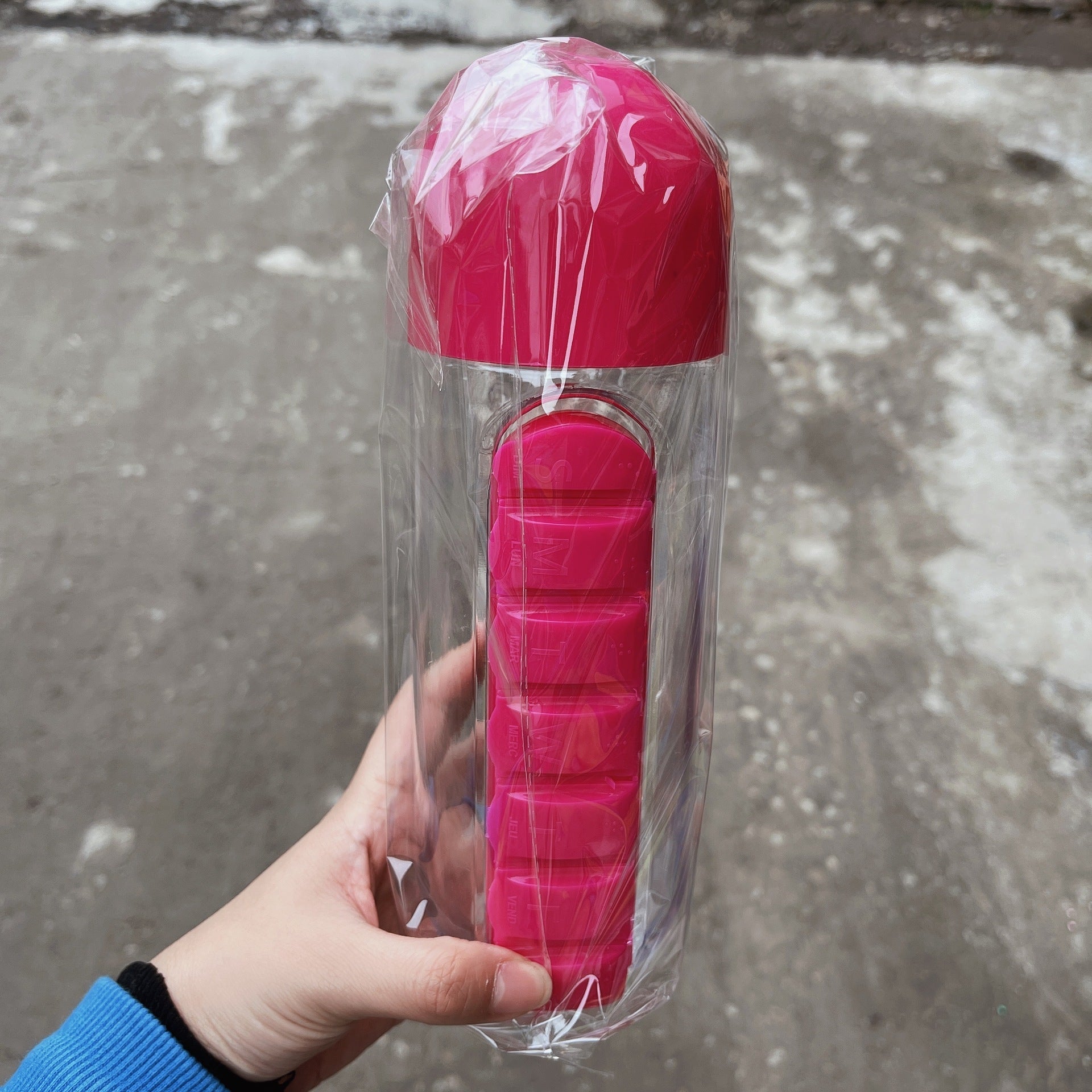 2-in-1 Multifunctional Pill Organizer Water Bottle