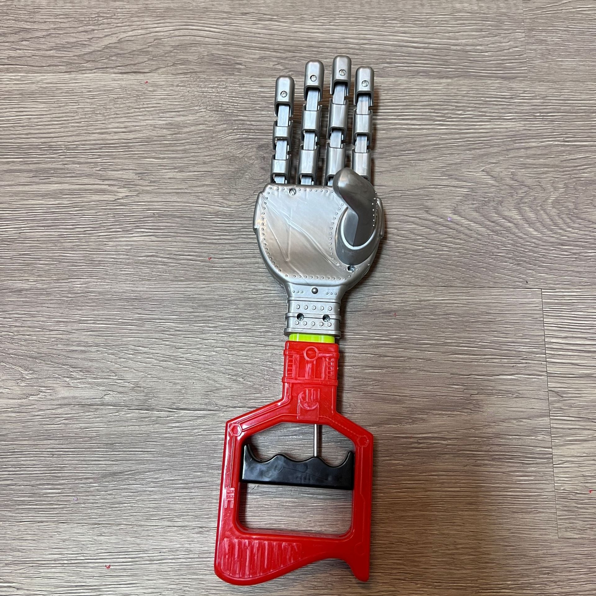 Mechanical Arm Grabber Toy